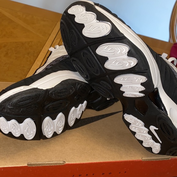 NWB Vintage Rare Nike Air Pound It Low Women’s Volleyball Sneakers Size 7.5 - Picture 9 of 10